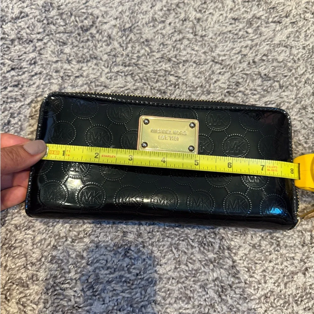 Michael Kors leather wallet